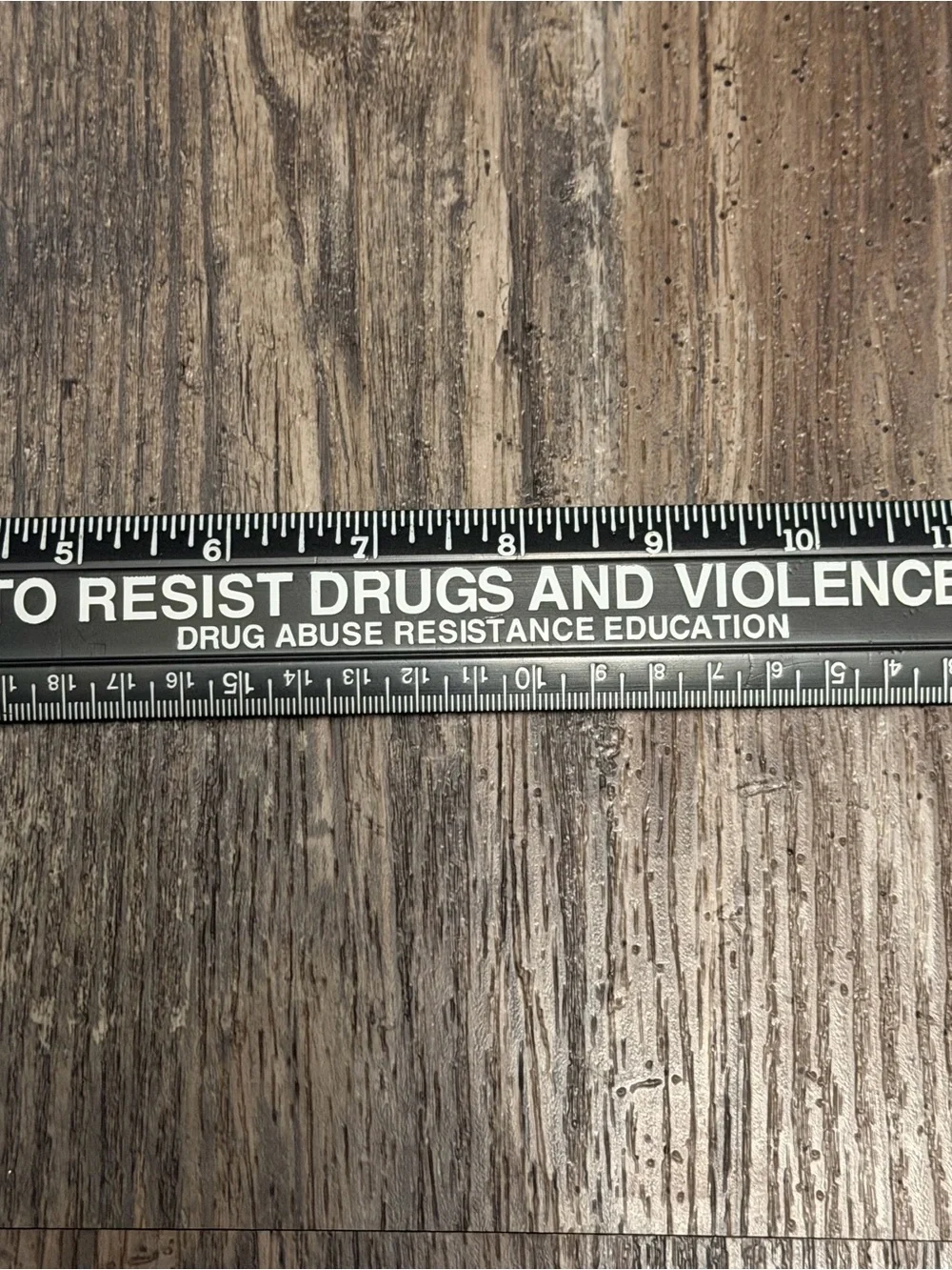 Vintage - D.A.R.E To Keep Kids Off Drugs Black Plastic Ruler 12" - Picture 4 of 4